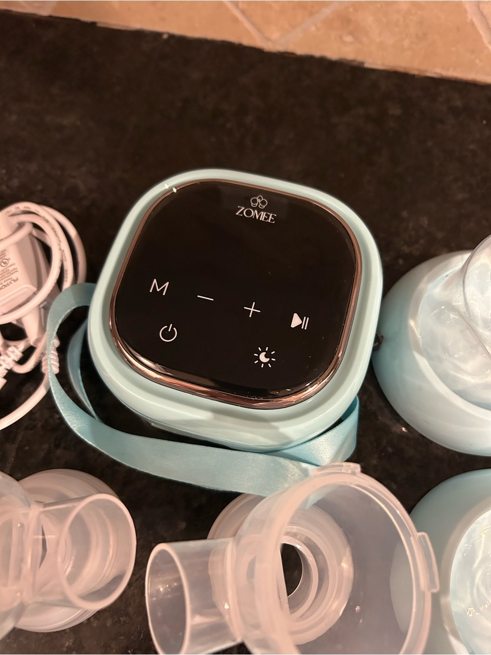 Zomee Z2 breast pump